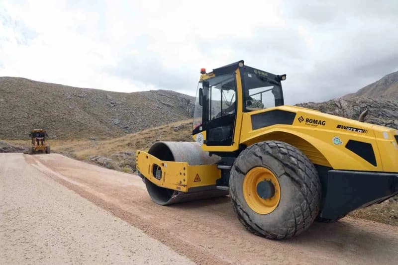 Seydikemer Girdev ve Erendağ yolları 102 milyon TL’lik yatırımla yenilendi