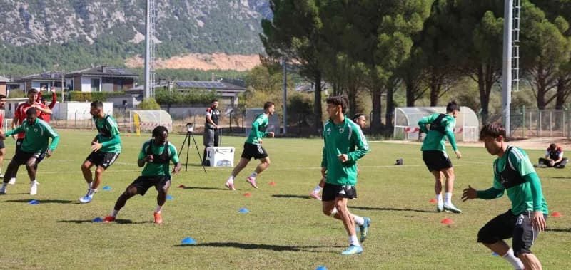 Trendyol 1. Lig’de mücadele eden Muğlaspor, milli aranın ardından deplasmanda Fatih Karagümrük ile oynayacağı maçın hazı