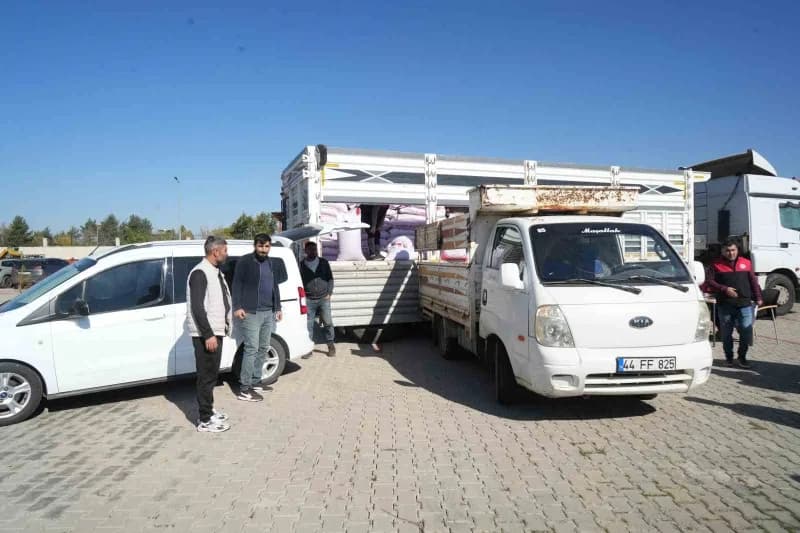 Muş Tarım ve Orman Müdürlüğü bahçesinde gerçekleştirilen programda, Tarım Arazilerinin Kullanımının
