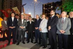 Mustafa Tümgüç adına yapılan parkın açılış töreninde konuşan Melikgazi Belediye Başkanı Mustafa Palancıoğlu ve protokol