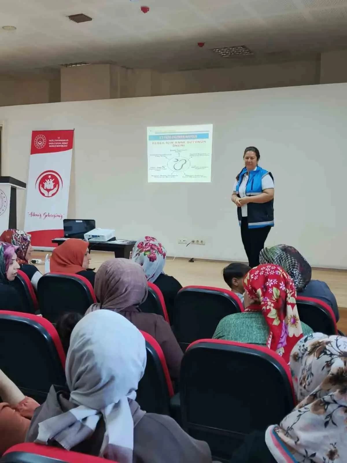 Aydın’ın Nazilli ilçesinde kadınlara yönelik düzenlenen eğitimlerde normal doğum, Anne sütü, Kadın Sağlığı, madde bağıml
