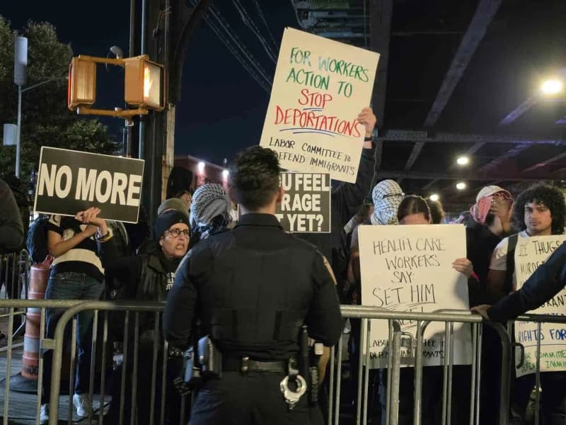New York Marble Hill bölgesinde ICE operasyonu sonrası kurşun delikleri bulunan araç ve protestocular
