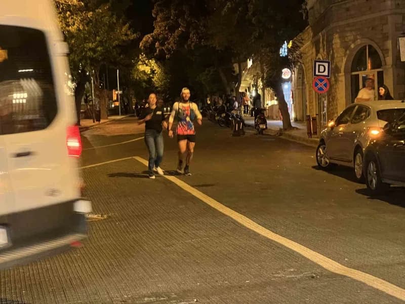 İngiliz sporcu Nicholas Coats, 37 günde bin 700 kilometre koşarak üç ülkeyi aşıp Kapadokya'nın önemli turizm destinasyon