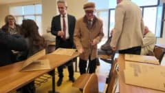 Niğde Ömer Halisdemir Üniversitesi'nde 60 yaş üstü öğrencilerin katıldığı 60+ Tazelenme Üniversitesi ilk ders anı