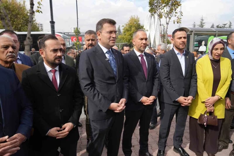 Niğde Belediyesi araç filosuna eklenen yeni araçlar hizmete alındı
