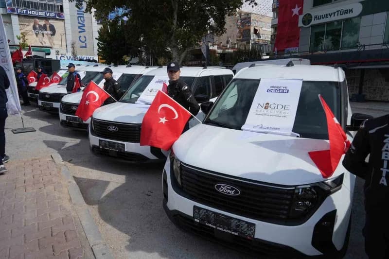 Niğde Belediyesi’nin araç filosu güçleniyor