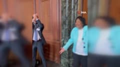 Navi Pillay, Nürnberg Adalet Sarayı’nda Nobel Barış Ödülü haberini alırken