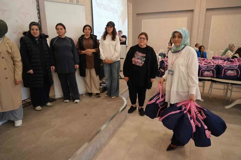 Samsun’un Canik ilçesinde, 1-7 Ekim Normal Doğum Haftası kapsamında Anne ve Bebek sağlığına yönelik bilgilendirme progra