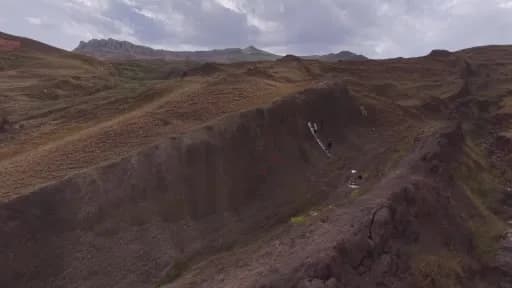 Ağrı Doğubayazıt’ta Nuh’un Gemisi araştırma alanında bilim insanları çalışma yapıyor