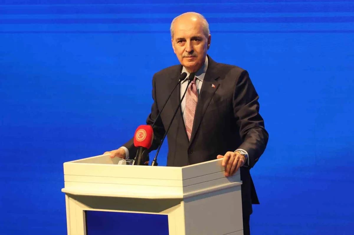 Türkiye Büyük Millet Meclisi Başkanı Numan Kurtulmuş,