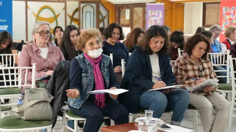 ‘Enerjini Yansıt' projesinin lansmanı, Eskişehir'deki Haller Gençlik Merkezi'nde yapıldı