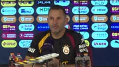 Okan Buruk basın toplantısında Fenerbahçe derbisi sonrası açıklama yapıyor