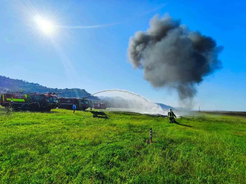 Ordu-giresun Havalimanı’nda, senaryo gereği pistten çıkarak kaza kırıma uğrayan yolcu uçağında çıkan