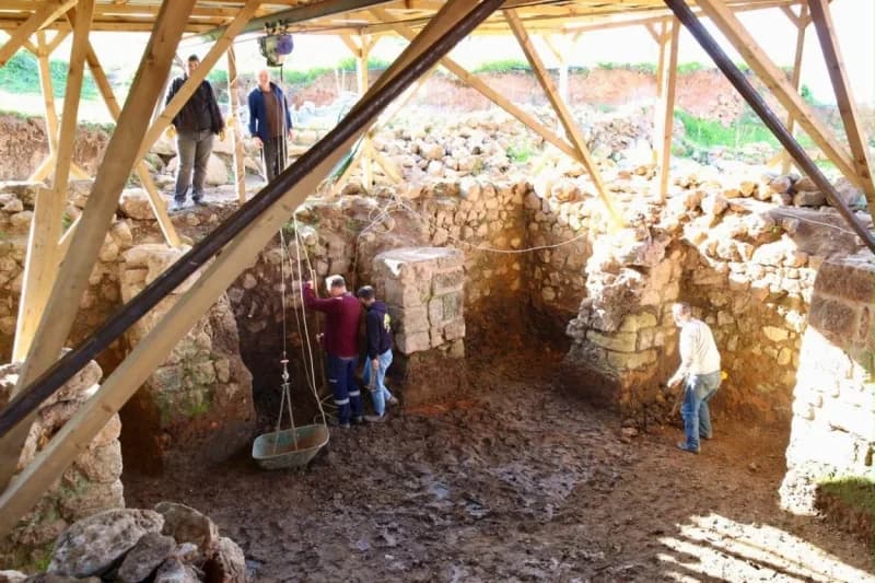 Kazı alanları