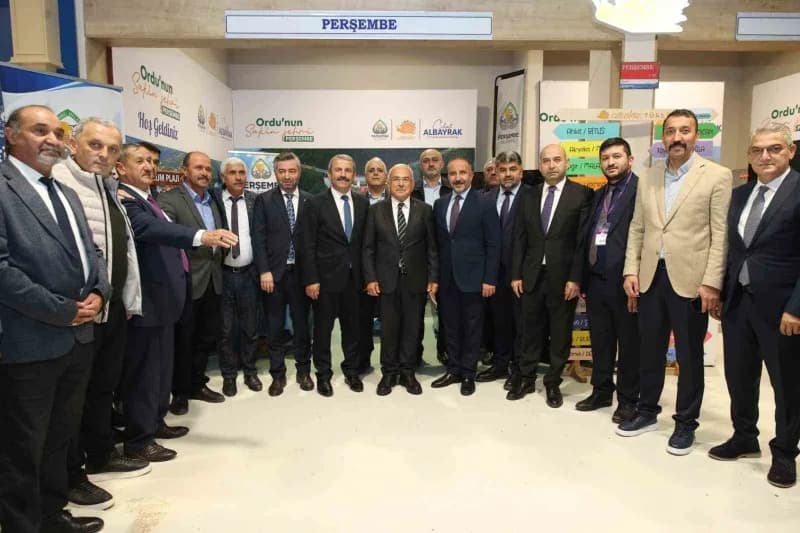 Gerçekleştirilen törene Ordu Büyükşehir Belediye Başkanı Mehmet Hilmi Güler, Ordu Dernekler Federasyonu Genel Başkanı Ne