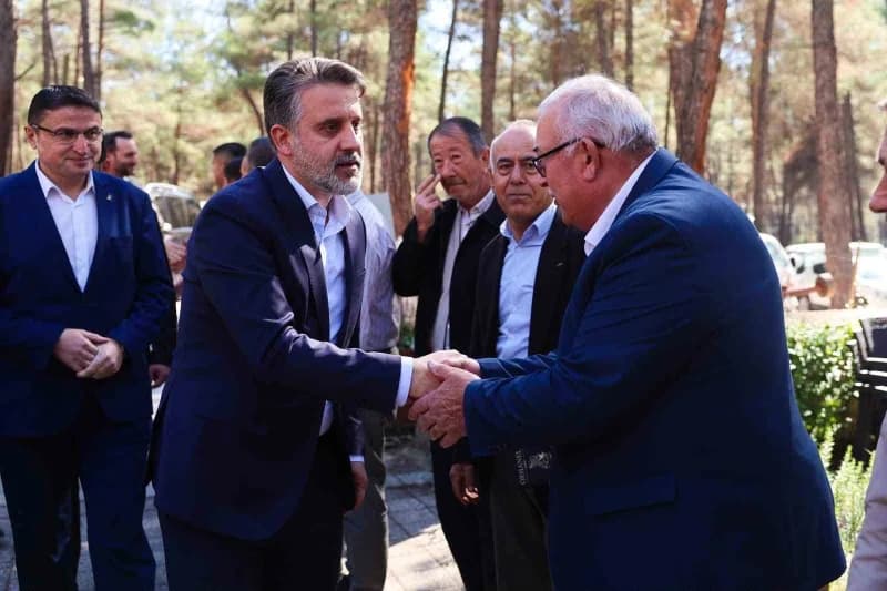Bursa Büyükşehir Belediye Başkan Vekili Şahin Biba, Orhaneli ilçesi muhtarlarıyla bir araya gelerek talep ve önerilerini