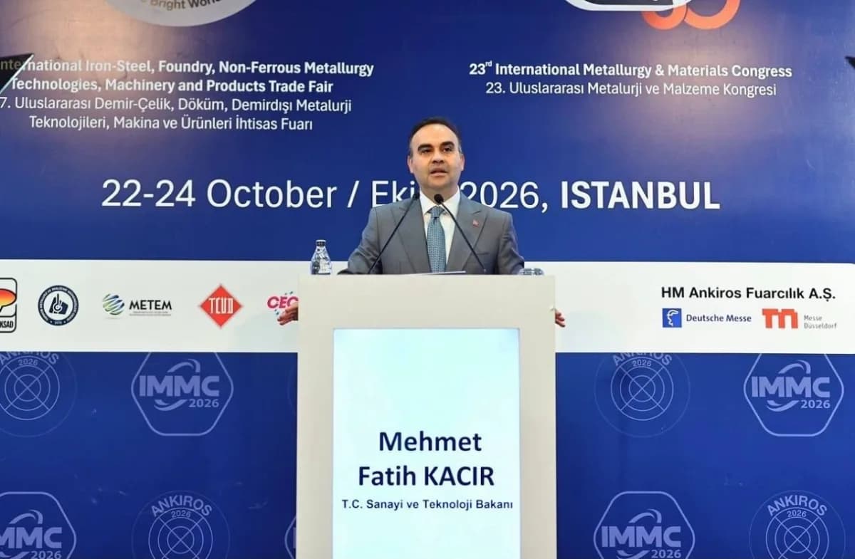 Sanayi ve Teknoloji Bakanı Mehmet Fatih Kacır, OSB ilanları ve sanayi yatırımları hakkında konuşuyor