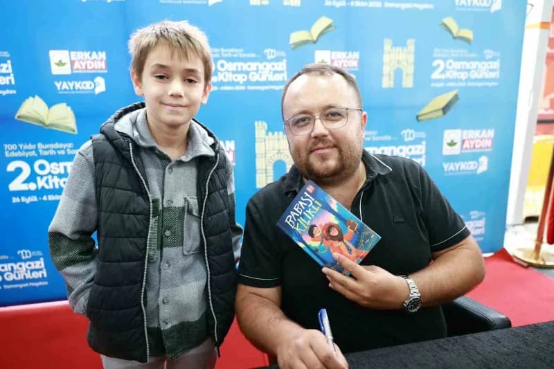 Osmangazi Belediyesi’nin kitapseverleri birbirinden değerli Kitap ve Yazarlarla buluşturduğu 2. Osmangazi Kitap Günleri,