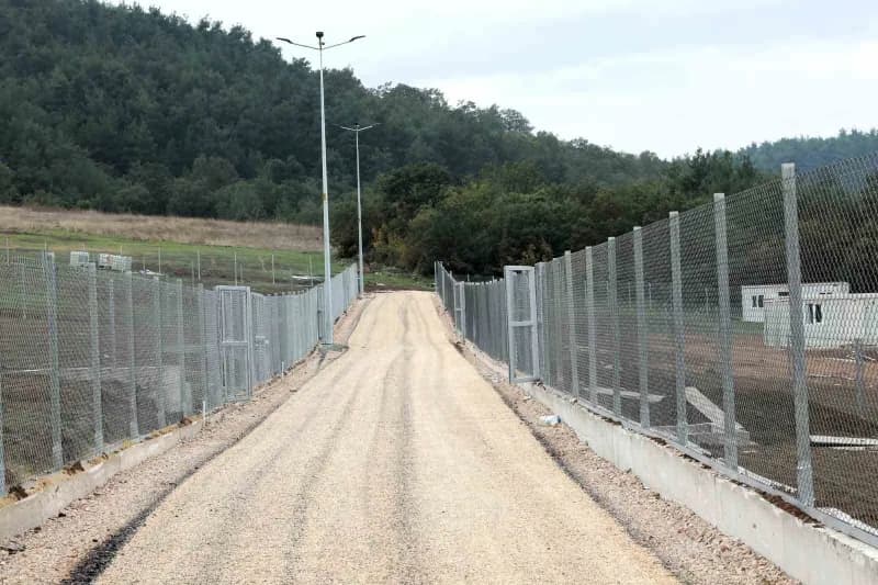 Osmangazi Belediyesi’nin Sahipsiz can dostlarını konforlu ve güvenli bir ortamda misafir edeceği Selçukgazi Doğal Yaşam