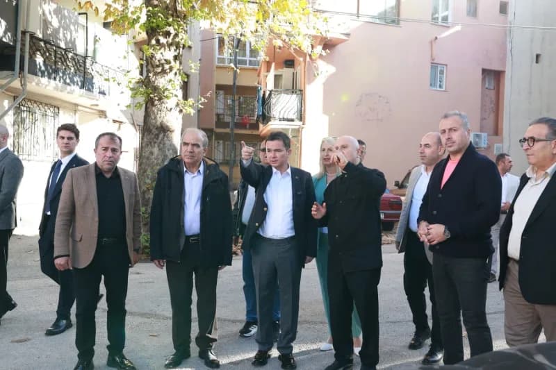 Osmangazi Belediye Başkanı Erkan Aydın, vatandaşlarla doğrudan iletişim kurmak, talep ve önerileri y