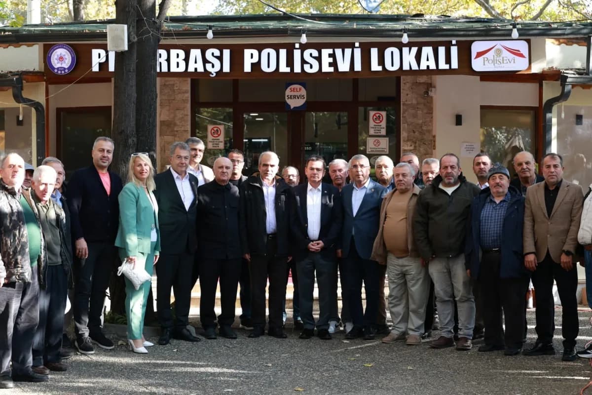 Osmangazi Belediye Başkanı Erkan Aydın, vatandaşlarla doğrudan iletişim kurmak, talep ve önerileri y