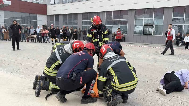 Osmaniye’de hastanede patlama, kimyasal sızıntı ve yangın tatbikatı