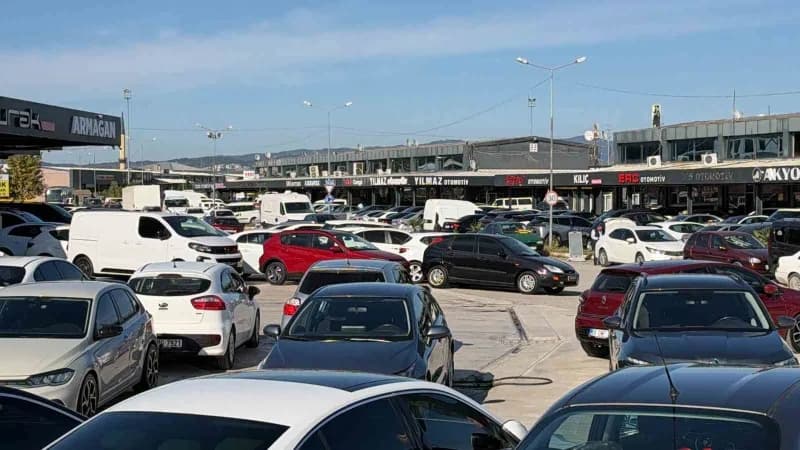 Tüketicilerin yüksek bakım ve tamir maliyetleri nedeniyle daha yeni model araçlara yöneldiğini belir