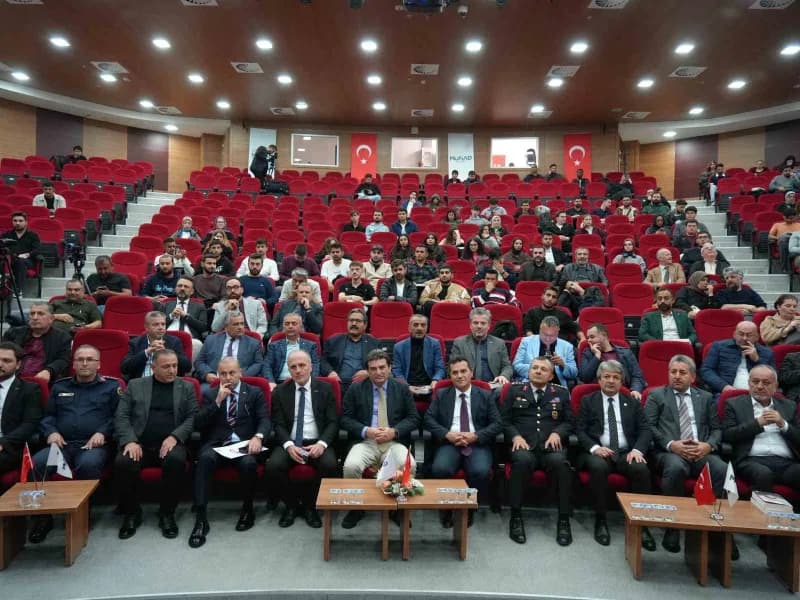 OYAK Genel Müdürü Prof. Dr. Murat Yalçıntaş, son 15-20 yılda Türkiye'nin büyük bir hızla ürün geliştirmesinin en büyük s