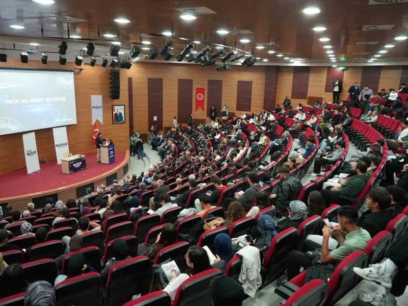 OYAK Genel Müdürü Prof. Dr. Murat Yalçıntaş, son 15-20 yılda Türkiye'nin büyük bir hızla ürün geliştirmesinin en büyük s