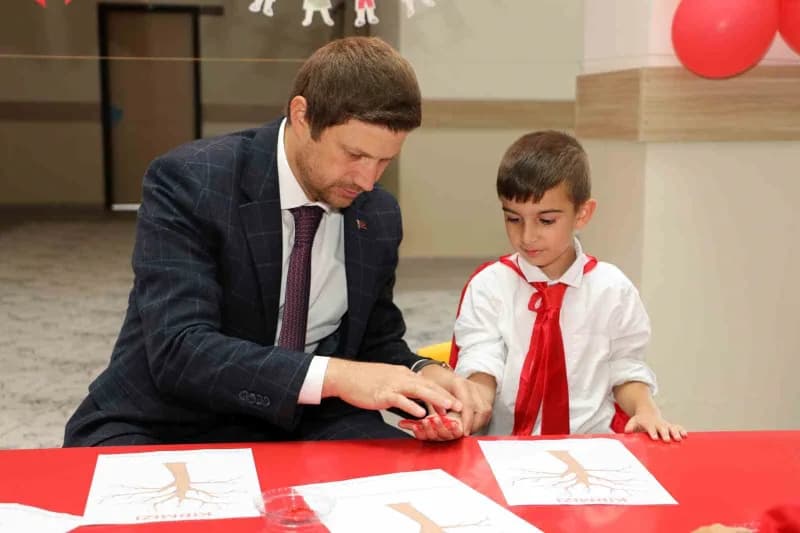 Sakarya’nın Karasu ilçesinde Eğitim hayatına kazandırılan Yeni Mahalle Özel Eğitim Uygulama Okulu II. Kademe, engelli öğ