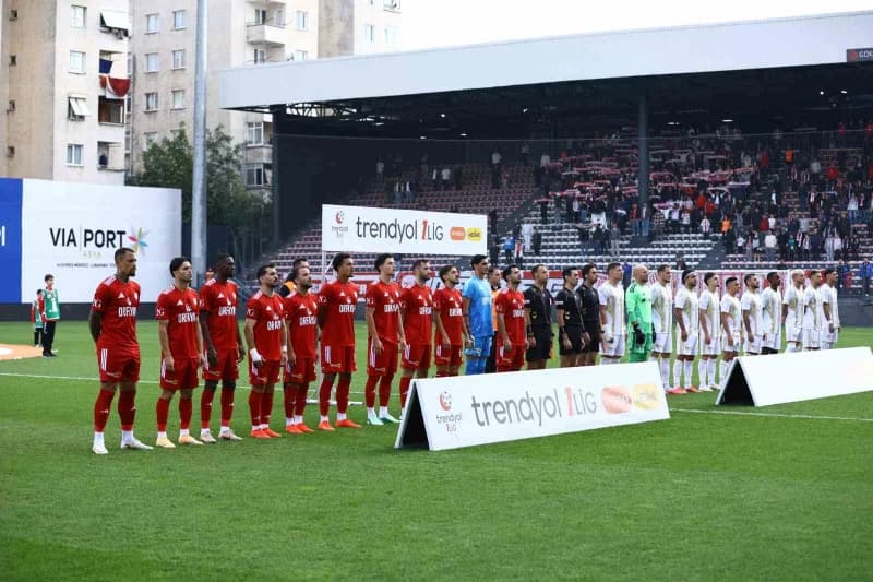 Trendyol 1. Lig'in 12. Haftasında Pendikspor, sahasında karşılaştığı Kayserispor ile 2-2 berabere ka