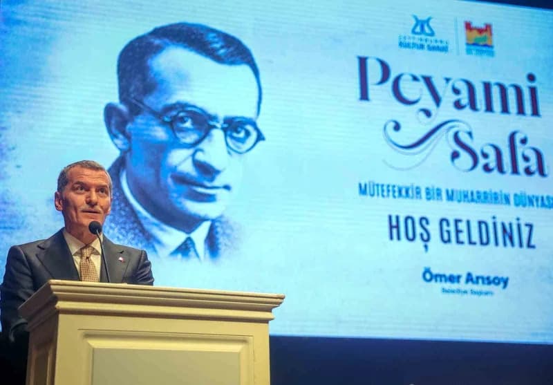 Zeytinburnu Kültür Sanat Merkezi’nde düzenlenen Peyami Safa Mütefekkir Bir Muharririn Dünyası Sempoz