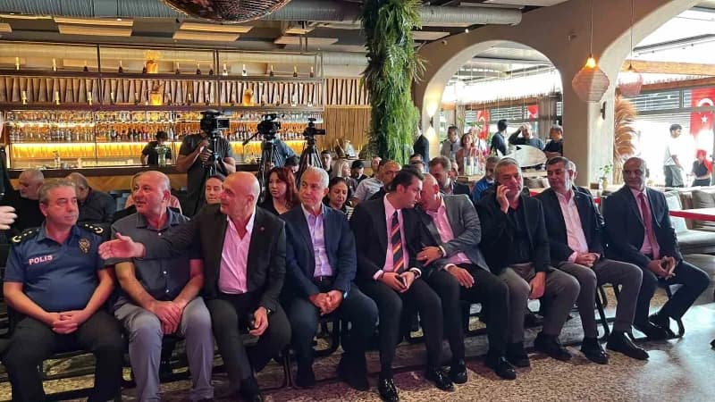 Plaj Futbolu Dünya Kulüpler Şampiyonası'nın (World Winners Cup 2026) lansmanı Alanya'da gerçekleştirildi