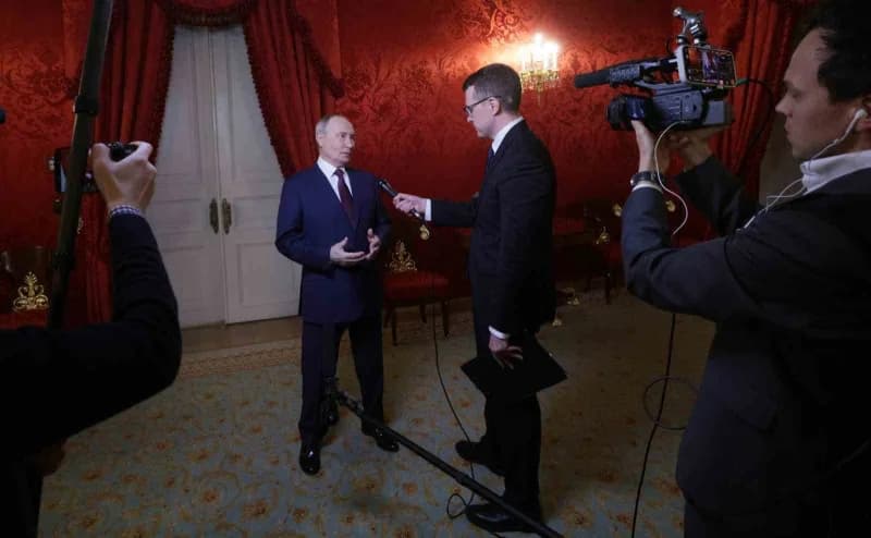 Rusya Devlet Başkanı Vladimir Putin, "Kiev'in kaybettiği topraklar Ukrayna toprakları değil, tarihi