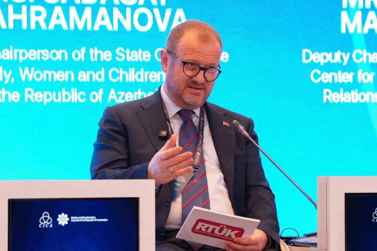 Daniş, "Dijital Vatan anlayışı, yalnızca teknik bir altyapının korunmasından ibaret değildir. Aynı zamanda toplumlarımız
