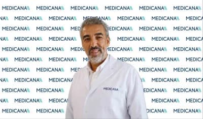 Prof. Dr. İbrahim Taymur, ruh sağlığı ve toplumsal destek hakkında açıklama yaparken