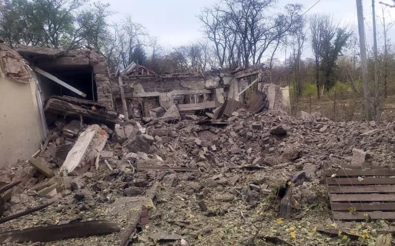 Rus güçlerinin gece boyunca Ukrayna genelinde balistik füze ve insansız hava araçları (İHA) ile düzenlediği saldırılarda
