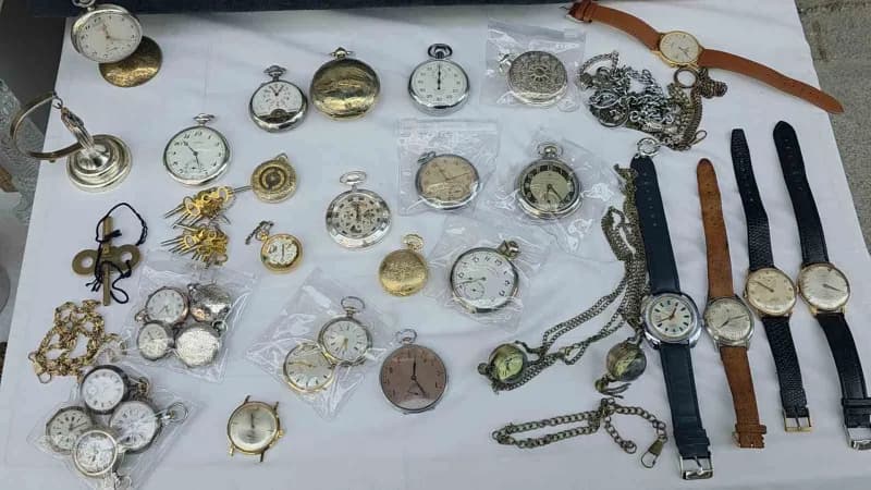 Kütahya'da 25 yıllık Saat tutkusu koleksiyona dönüştü