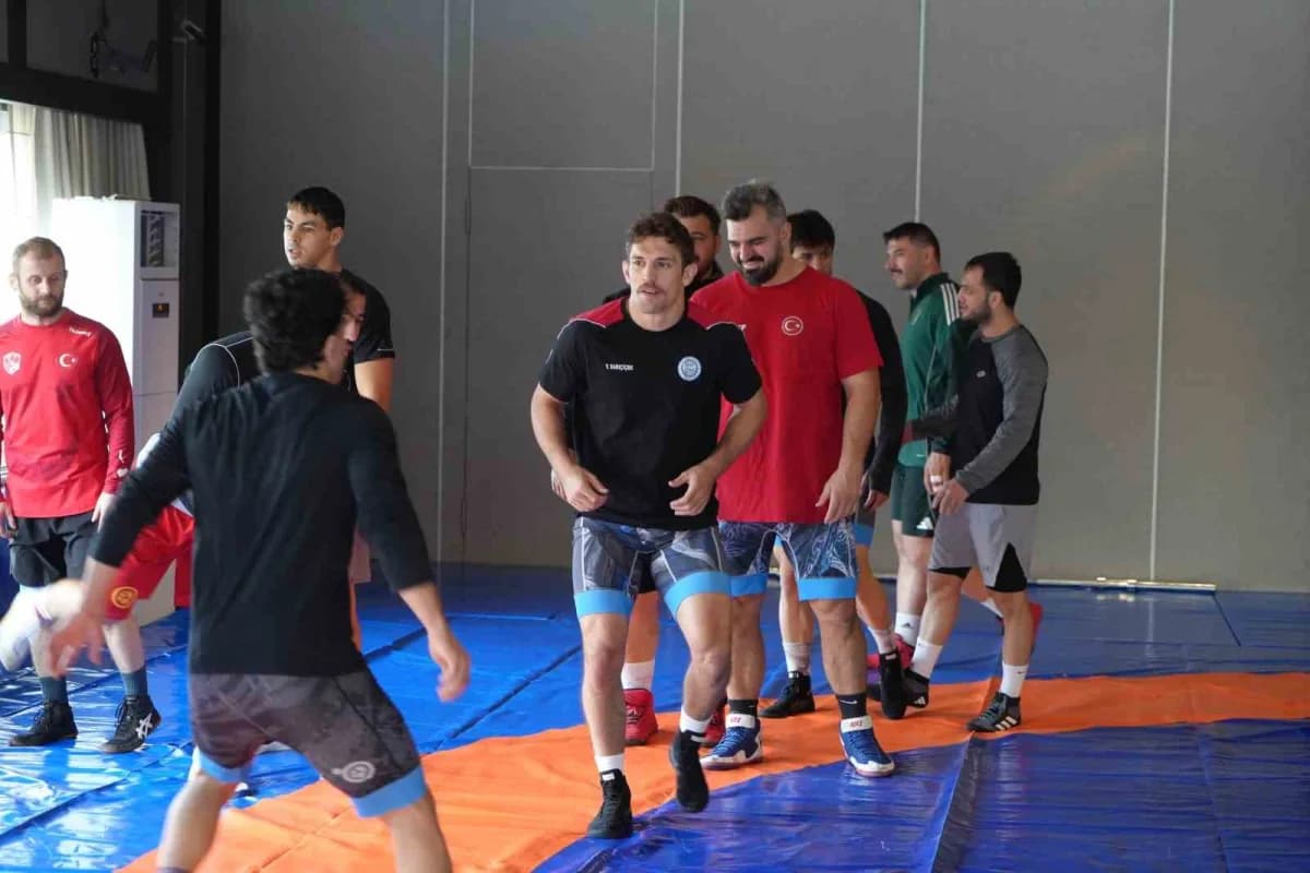 Grekoromen Güreş Milli Takımı Teknik Direktörü Şaban Donat, Astana’da düzenlenecek Dünya Güreş Şampiyonası öncesinde haz