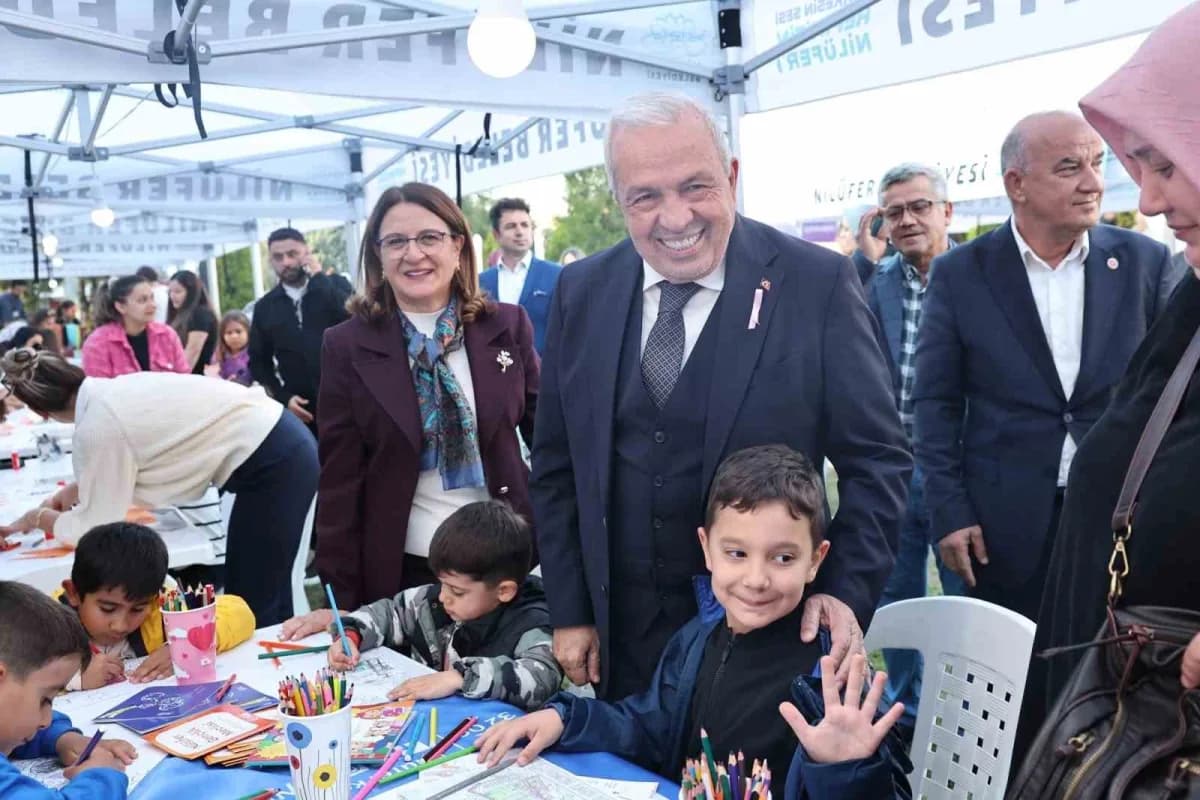Nilüfer Belediye Başkanı Şadi Özdemir, "Şadi Başkan’la Akşam Çayı" buluşmaları kapsamında Akçalar Ma