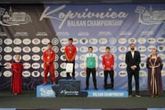Şahinbey Belediyespor'un genç güreşçileri Hırvatistan'da U17 Balkan Güreş Şampiyonası'nda madalya töreninde