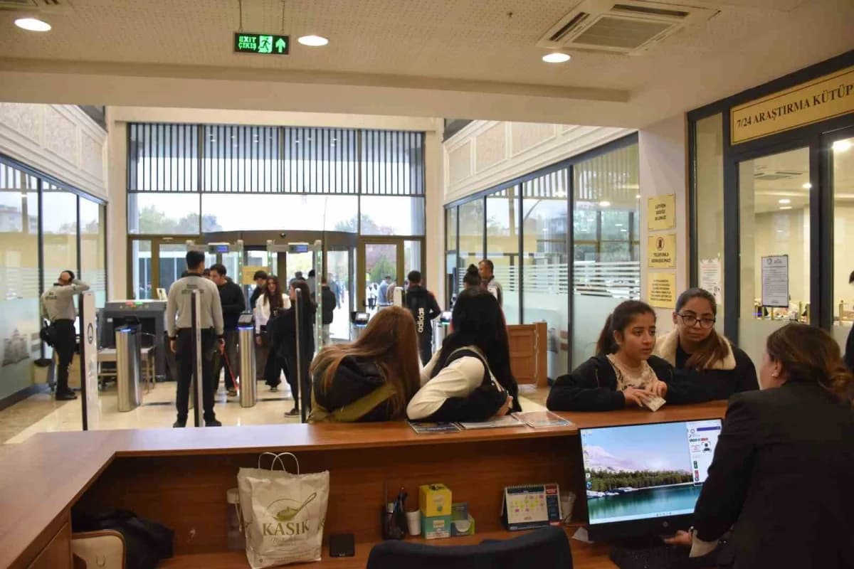 Şahinbey Belediyesi tarafından şehre kazandırılan ve Türkiye’nin en büyük ikinci Kütüphanesi olma öz