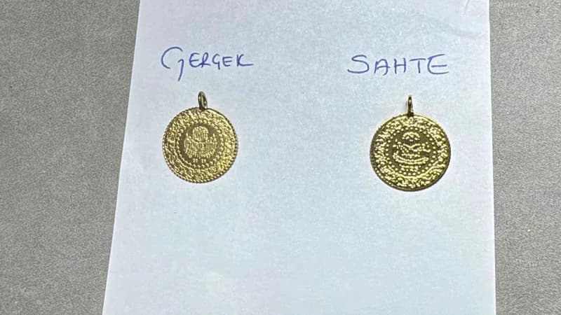 Kuyumcular, sektörde sahte altınla ilgili sorunların Son dönemde arttığını söyleyerek, bazı markaların taklitlerinin yan