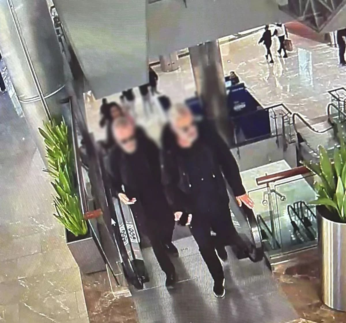 Sarıyer’de takip ettikleri İranlı İş insanını evinden çıktığı esnada sahte polis kimliği göstererek kaçıran, ‘2 milyon d