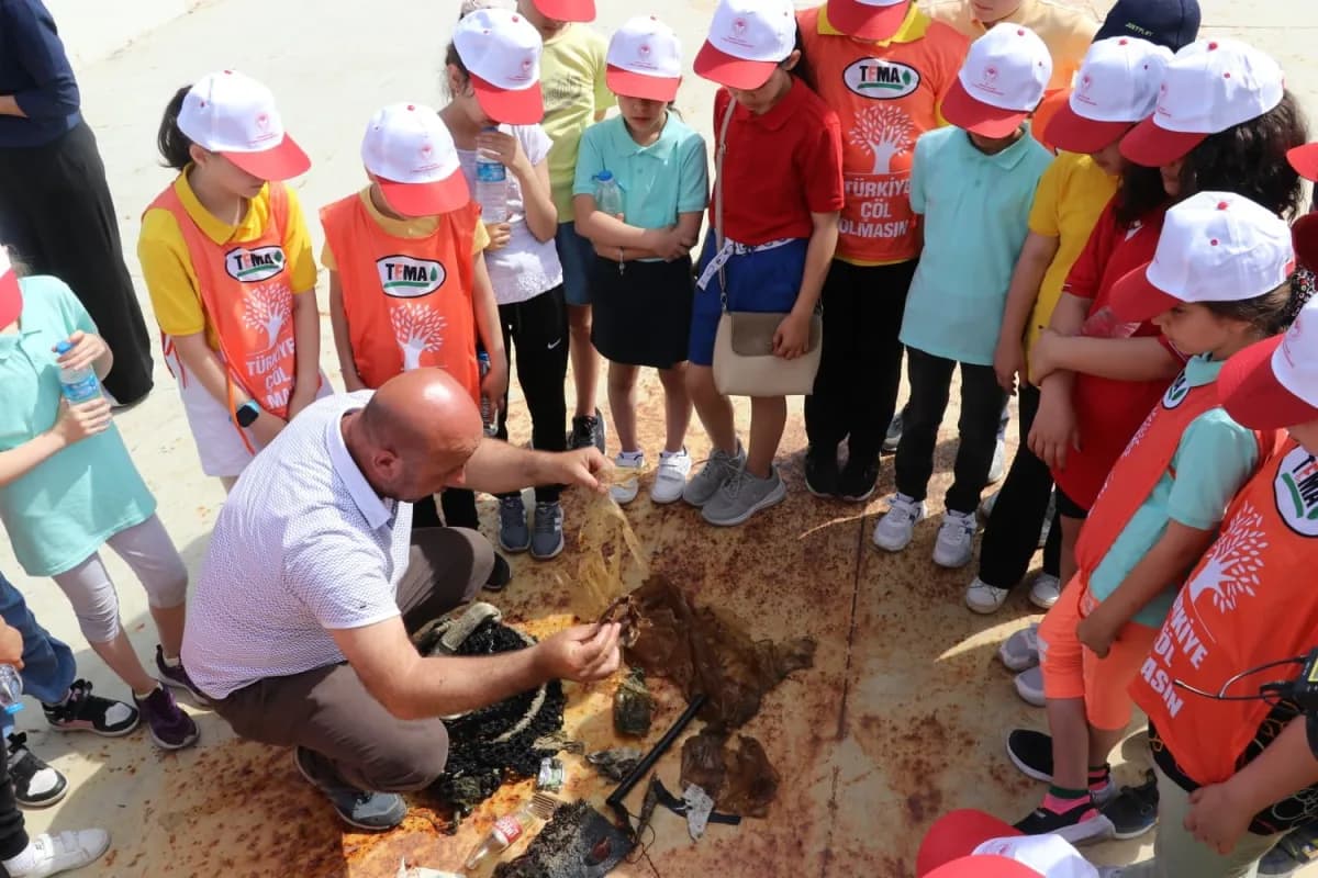 Samsun Valiliği koordinesinde 2025 yılında başlatılan 15 Çevre projesiyle şehrin mavisi ve yeşili ko