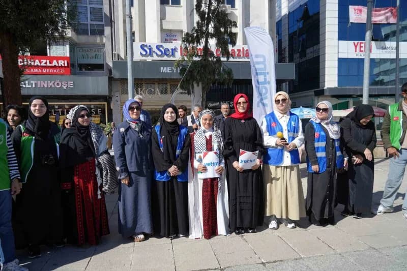 Samsun’da Çocuklar, Filistin’de yaşanan insanlık dramına dikkat çekmek İçin resim çizdi.