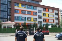 Samsun’da okul çevresinde jandarma ve polis ekiplerinin güvenlik tedbiri uygulaması