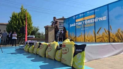 Samsun’da üreticilere tohum ve gübre desteği dağıtım töreninden görüntü