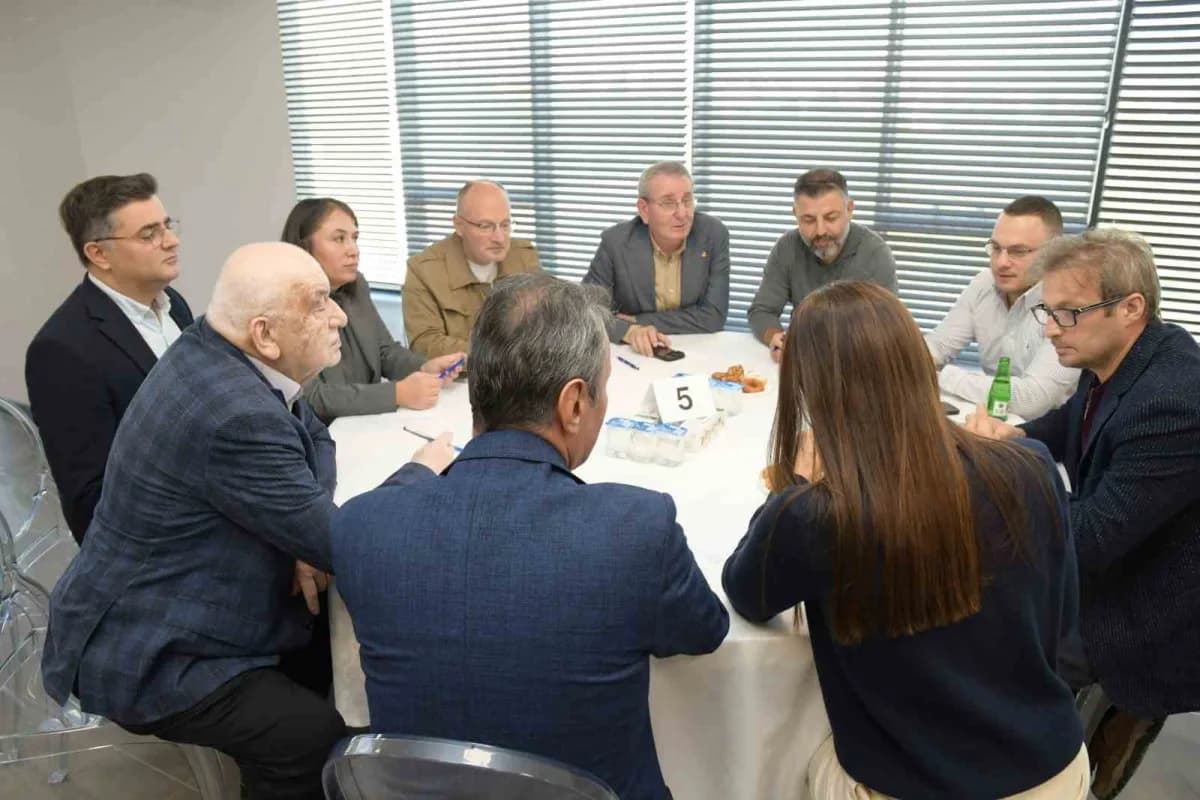 Samsun Ticaret ve Sanayi Odası meslek komiteleri toplantısından bir kare