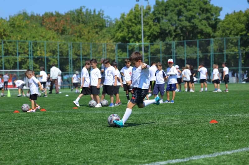 Samsun Büyükşehir Belediyesi (SBB) tarafından çocukların ve gençlerin fiziksel gelişimlerine katkı sağlamak ve Spor alış